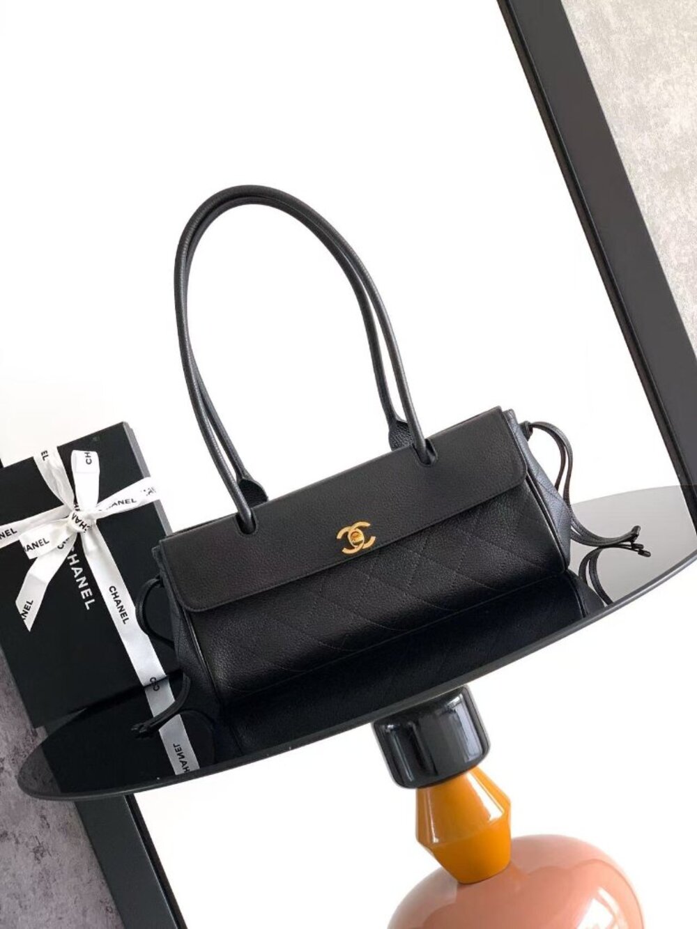 Classic CHANEL   bag: A Stylish and Versatile Choice for Elegance